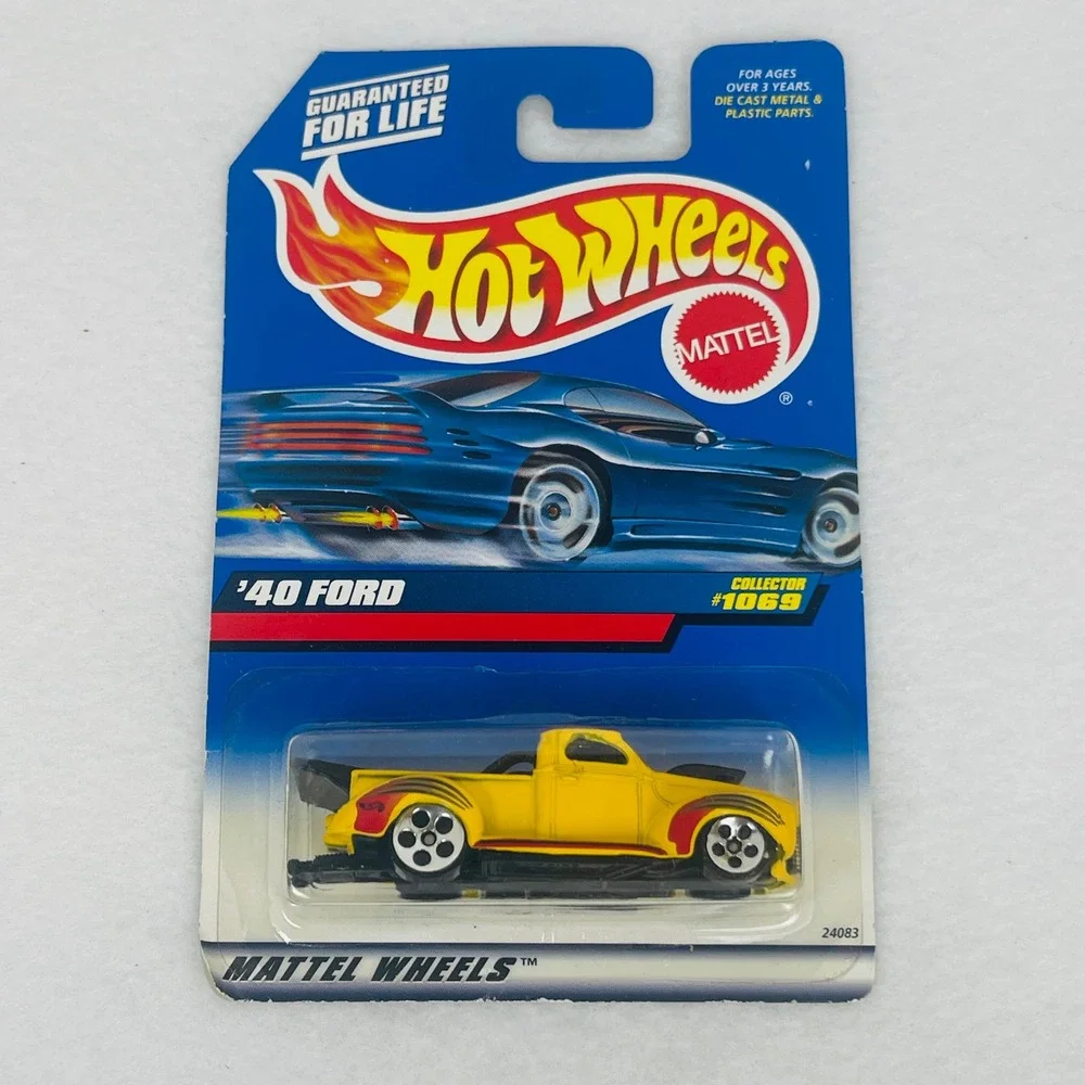 Hot Wheels 40 Ford Yellow Pickup Truck Collector 1069 1999 Mattel 24083 New
